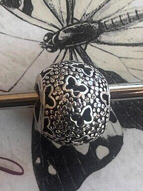 Authentic Pandora Fluttering Butterflies Charm #791482CZ